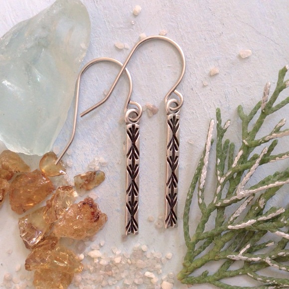 Sundance charm oxidized silver Earrings - Picture 7 of 7